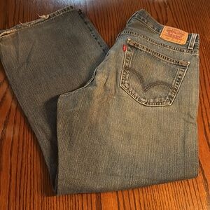 569 loose straight levis
